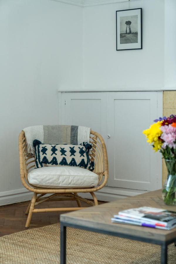 Bright West Hampstead Retreat Londres